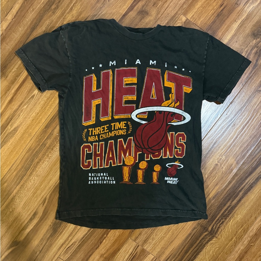 Abercrombie & Fitch Miami Heat Champions T-Shirt